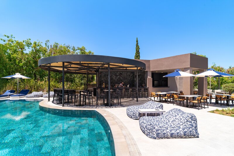 Cabu Pool Bar hero image